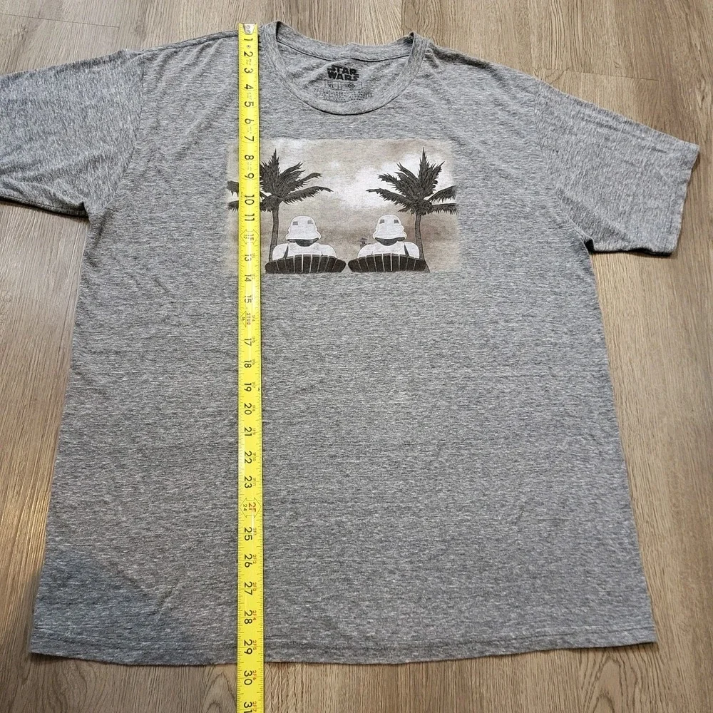 Star Wars Mens T-Shirt Stormtrooper Relaxing Palm Tree Beach Sze XL Short Sleeve